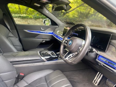 2024 BMW i7 - photo 29