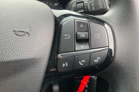 2020 Ford Fiesta - photo 31