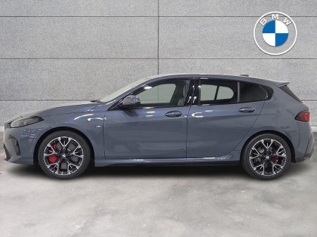 2026 BMW 1-Series - photo 3