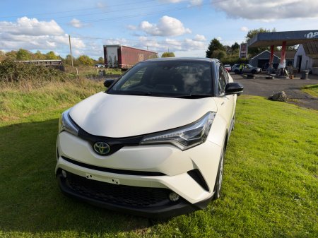 2018 Toyota C-HR - photo 2