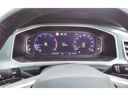2025 Volkswagen T-Roc - photo 14