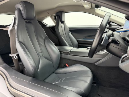 2020 BMW i8 - photo 18
