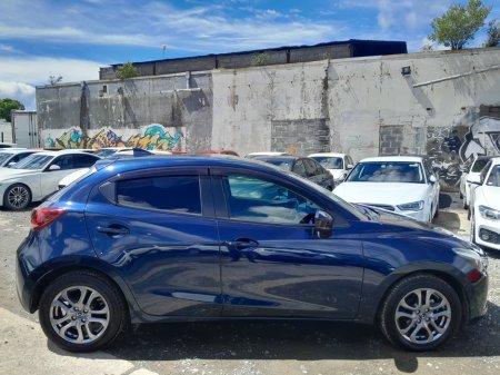 2017 Mazda Demio - photo 8