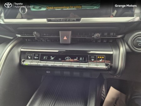 2024 Toyota C-HR - photo 13