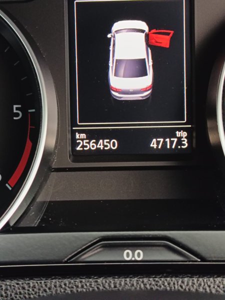 2016 Volkswagen Passat - photo 14