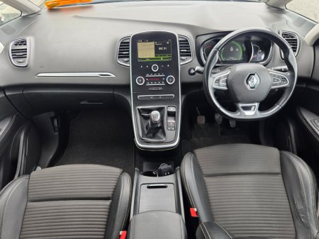 2017 Renault Grand Scenic - photo 4