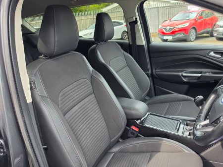 2017 Ford Kuga - photo 27