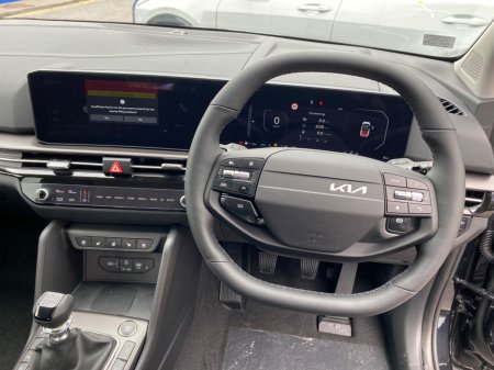 2025 Kia Sportage - photo 15