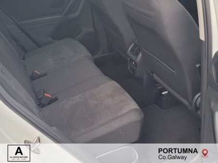 2023 Volkswagen Tiguan - photo 10