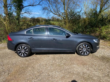 2018 Volvo S60 - photo 2