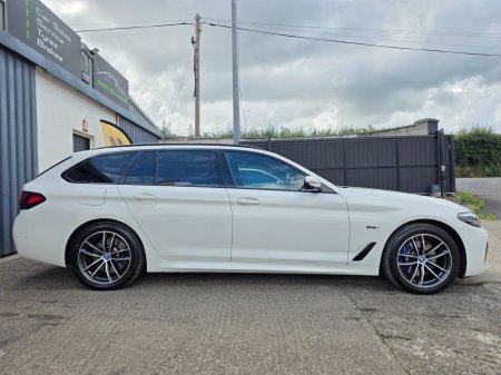 2023 BMW 5-Series - photo 8