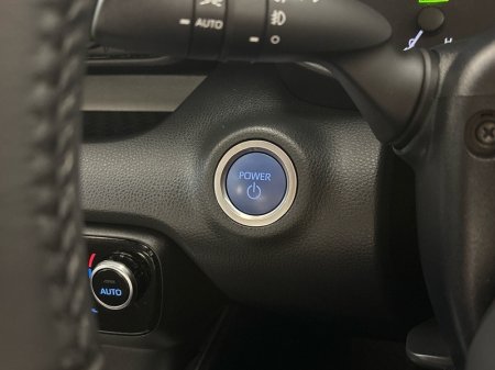 2023 Toyota Yaris - photo 18