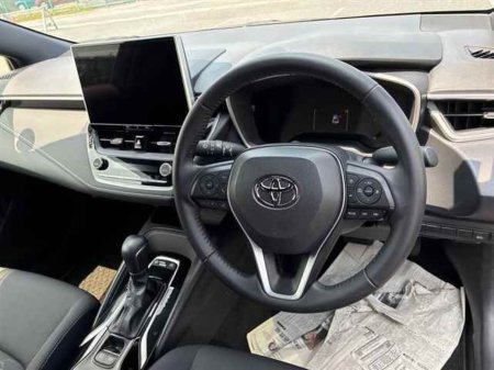 2025 Toyota Corolla - photo 3