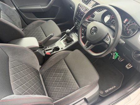 2018 Skoda Octavia - photo 7