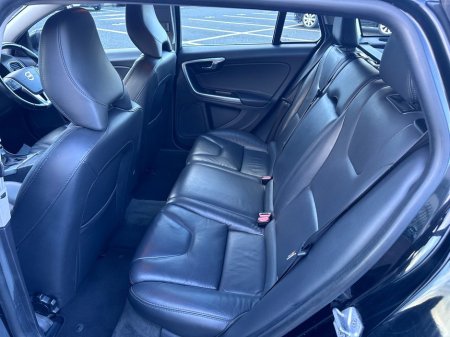 2015 Volvo V60 - photo 18