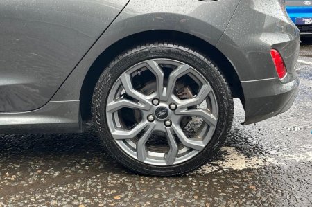 2019 Ford Fiesta - photo 8