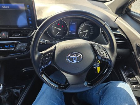 2017 Toyota C-HR - photo 7