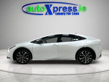 2024 Toyota Prius - photo 7