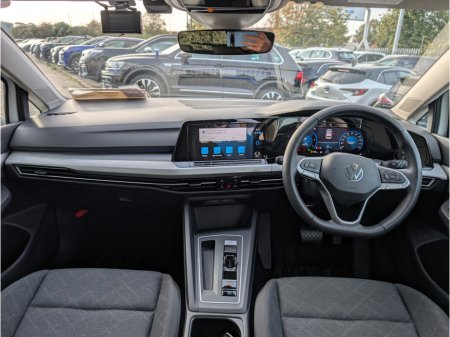2024 Volkswagen Golf - photo 10