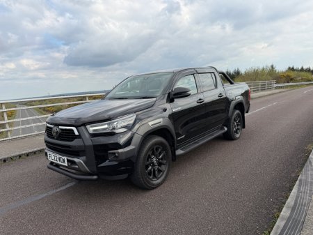 2022 Toyota Hilux - photo 2