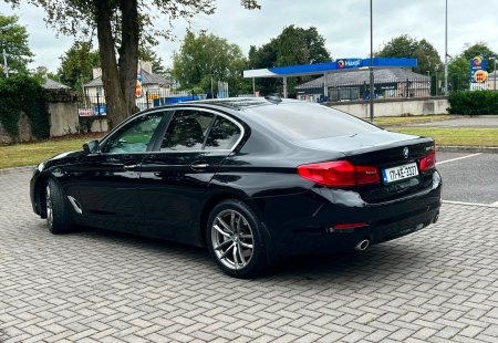 2017 BMW 5-Series - photo 6