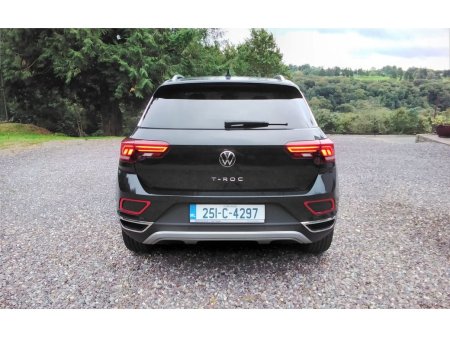 2025 Volkswagen T-Roc - photo 4