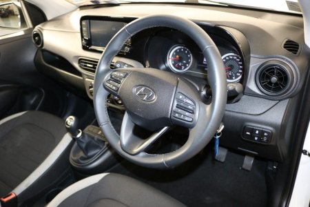 2020 Hyundai i10 - photo 16