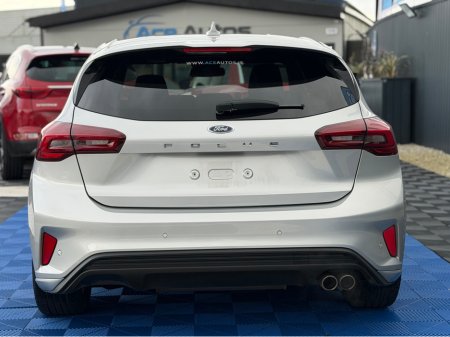 2023 Ford Focus - photo 6