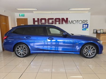 2022 BMW 3-Series - photo 3