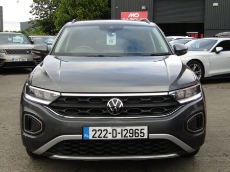 2022 Volkswagen T-Roc - photo 2