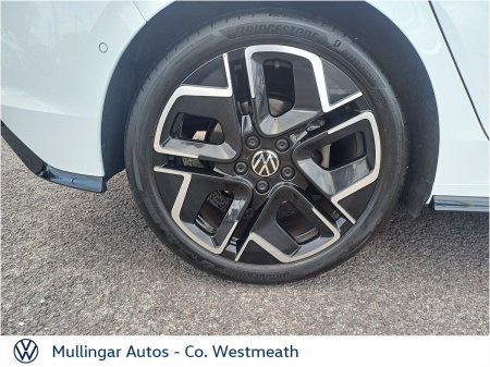 2026 Volkswagen Golf - photo 25