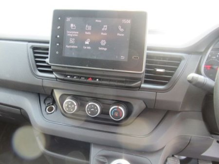 2023 Renault Trafic - photo 4