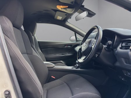 2019 Toyota C-HR - photo 10
