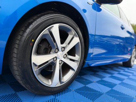 2021 Peugeot 308 - photo 10