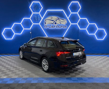 2023 Skoda Octavia - photo 9