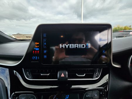 2019 Toyota C-HR+ - photo 32