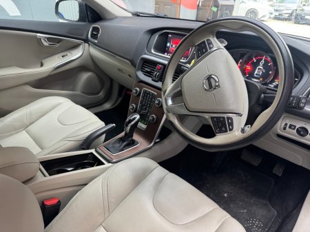 2018 Volvo V40 - photo 11