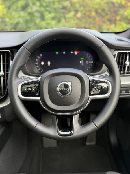 2026 Volvo XC60 - photo 27