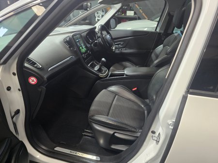 2018 Renault Grand Scenic - photo 14