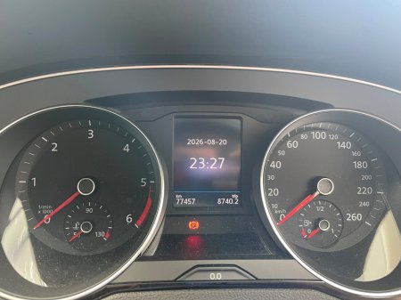 2019 Volkswagen Passat - photo 14
