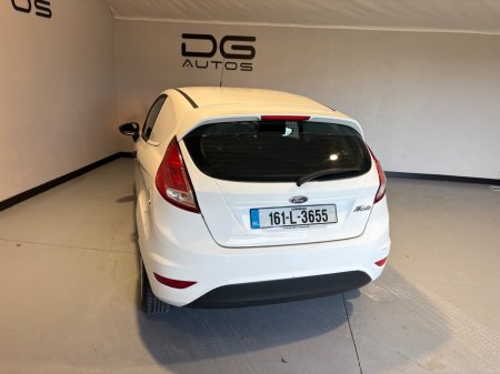 2016 Ford Fiesta - photo 4