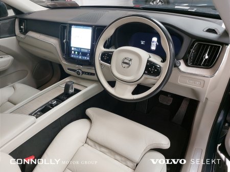2023 Volvo XC60 - photo 10