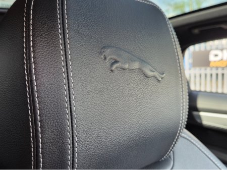 2021 Jaguar F-Pace - photo 18