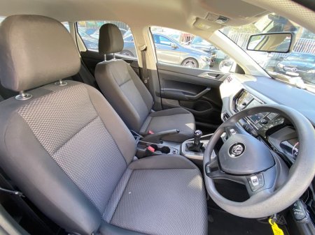 2020 Volkswagen Polo - photo 12