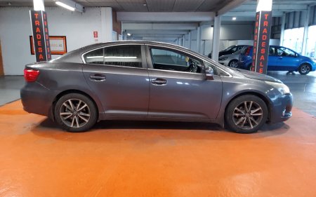 2012 Toyota Avensis - photo 5
