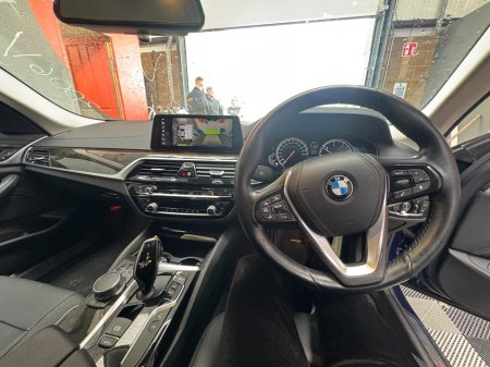 2017 BMW 5-Series - photo 14