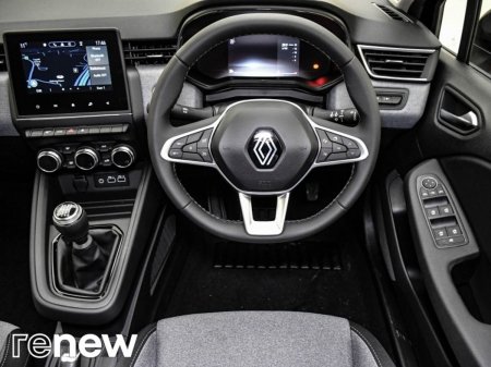 2023 Renault Clio - photo 23