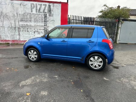 2010 Suzuki Swift - photo 21