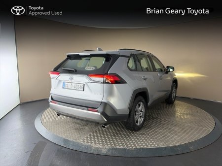 2024 Toyota RAV4 - photo 4