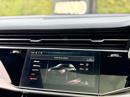 2020 Audi RS Q8 - photo 14